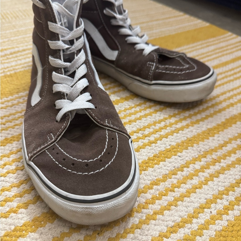 Vans Men's Brown Suede High-Top Sneakers
